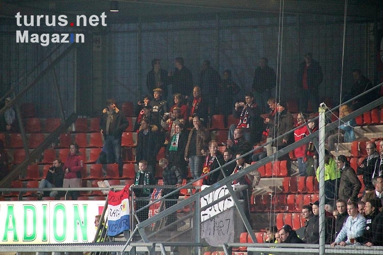 Anhänger von SBV Excelsior Rotterdam in Almelo