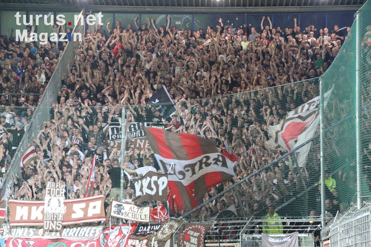 St Pauli Fans Support in Bochum
