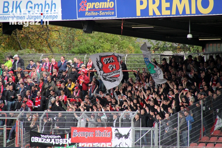 RWO Fans Ultras gegen KFC Uerdingen 08-10-2017