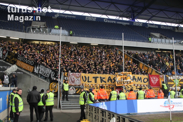Dresden Fans in Duisburg