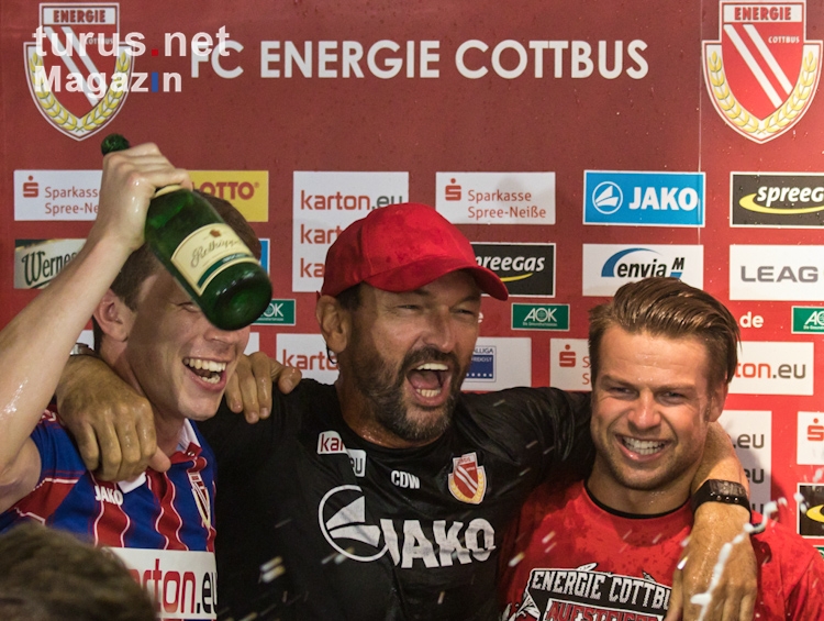 FC Energie Cottbus feiert den Aufstieg
