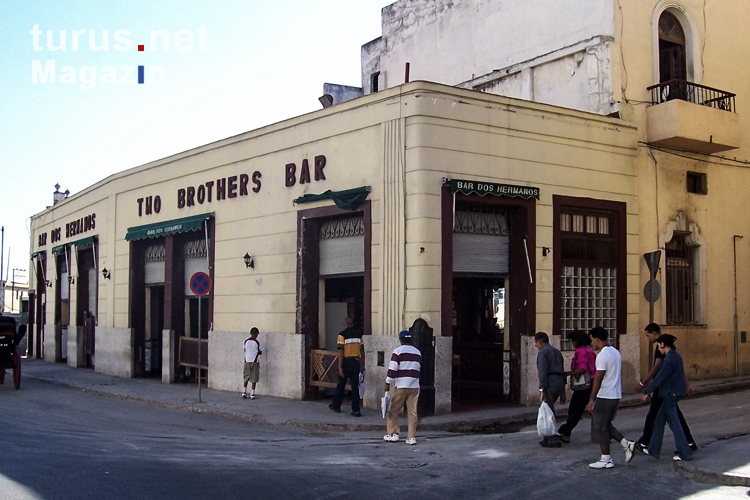 Two Brothers Bar in Havanna