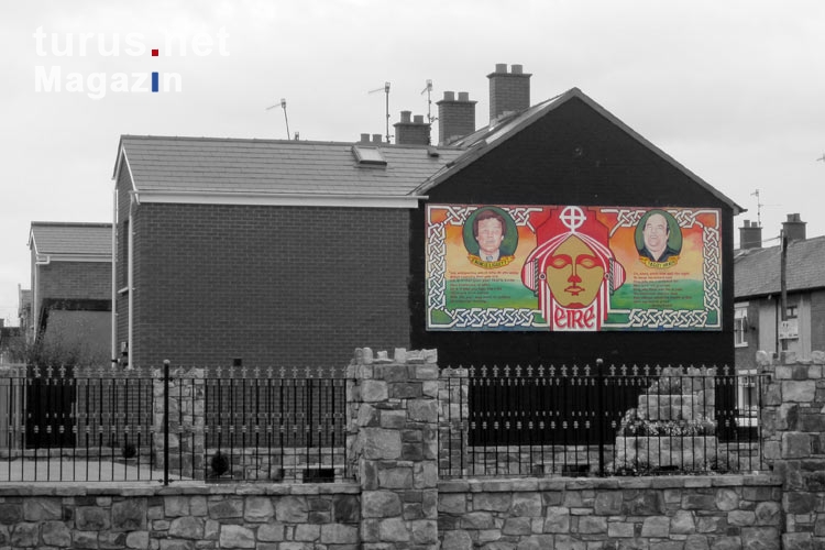 Eire: irisches Wandgemälde in Belfast, Nordirland