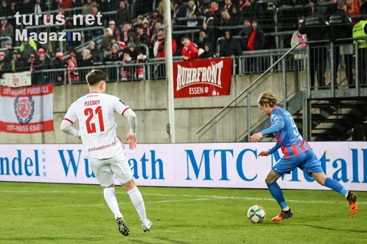 Sandro Plechaty Wuppertaler SV vs. Rot-Weiss Essen 01.03.2023