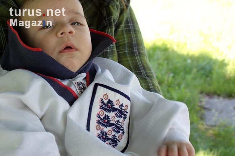 Is wat? Come on England! ;-)
