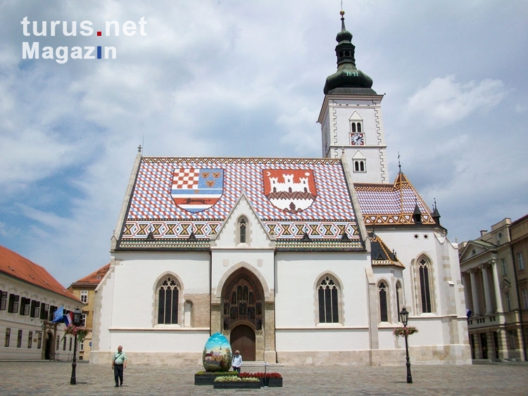 kroatisches Wappen auf Kirche in Zagreb