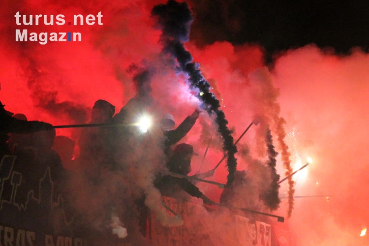 Babelsberger Pyroshow beim Spiel gegen Partizan Minsk