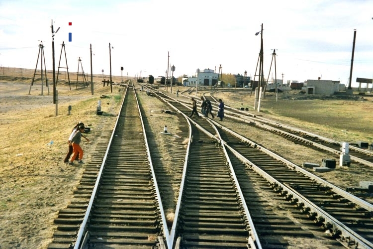 Schienen in der mongolischen Provinz