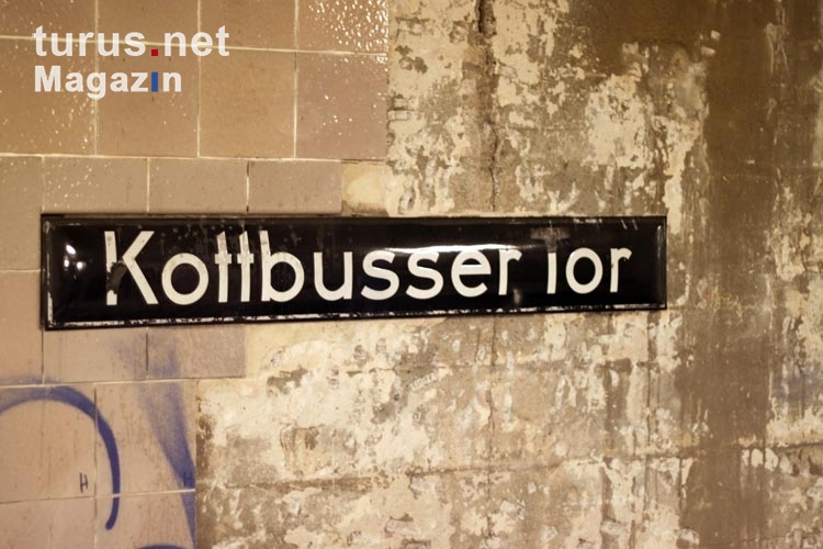 U-Bahnhof Kottbusser Tor in Berlin-Kreuzberg