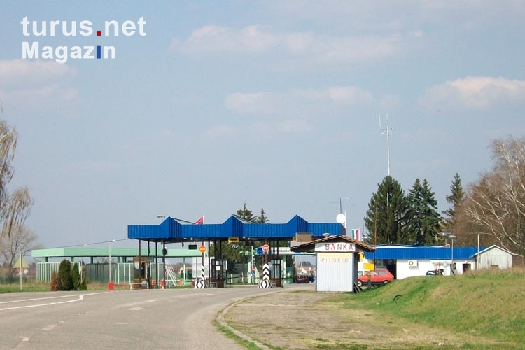 Grenzübergang an der serbisch-ungarischen Grenze bei Backi Breg