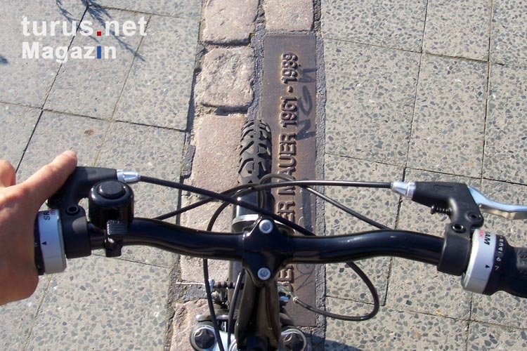 Unterwegs mit dem Fahrrad auf dem Berliner Mauerradweg - einmal um Westberlin, 166 Kilometer