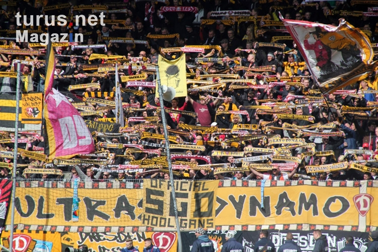 SG Dynamo Dresden beim Chemnitzer FC