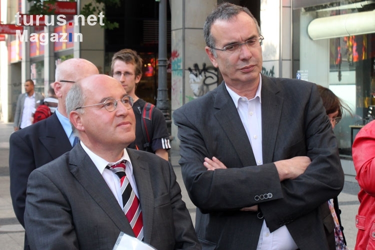 Berlins Wirtschaftssenator Harald Wolf und Fraktionsvorsitzender der Linken Gregor Gysi