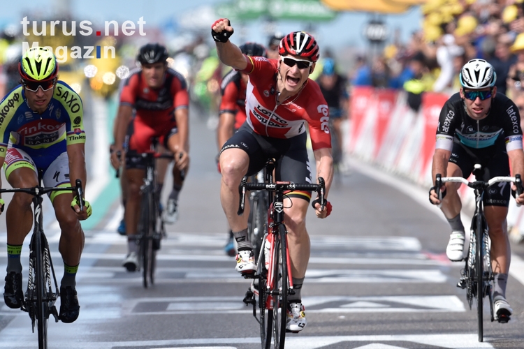 André Greipel gewinnt 2. Etappe der Tour 2015