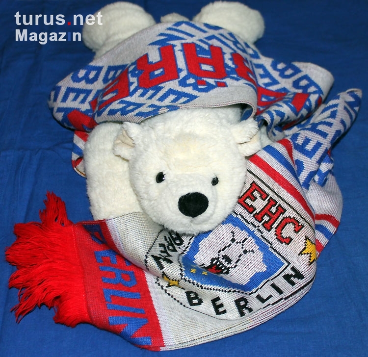 Plüsch-Eisbär mit Schal des EHC Eisbären Berlin