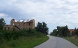 Ruine in einem serbischen Dorf in der Vojvodina