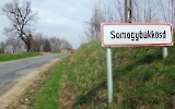 Ortseingang der ungarischen Ortschaft Somogybükkösd