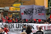 Angespannte Atmosphäre: Revolutionäre Demonstration am 1. Mai 2012 in Berlin