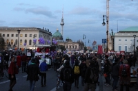 Abschlusskundgebung der Demo gegen den Papst-Besuch in Berlin, 22.09.2011