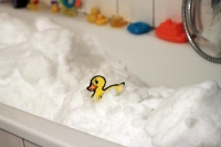 reichlich Schnee in der Badewanne