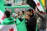 Assad-Gegner auf dem Berliner Alexanderplatz am 03. November 2012