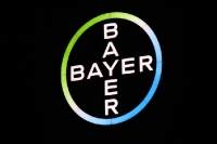 Das weltberühmte Bayer-Kreuz der Bayer AG Leverkusen
