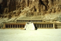 Tempel der Hatschepsut in Theben-West