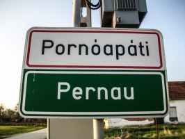 Pornóapáti / Pernau in Ungarn