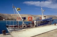 Hafen der Ortschaft Pag auf der gleichnamigen Pag