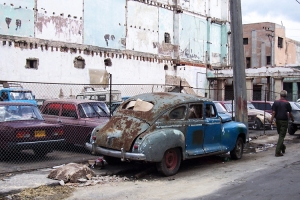 Oldtimer auf den Straßen Havannas