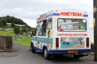 Der Honeybear-Wagen tourt durch Irland und Nordirland ...