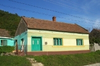 Wohnhaus in einer Ortschaft in Rumänien