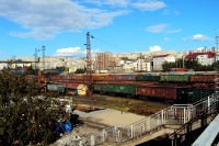 Güterwaggons am Bahnhof von Murmansk in Russland