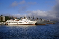 Russische Kriegsschiffe im sibirischen Vladivostok / Wladiwostok (Beherrsche den Osten!)