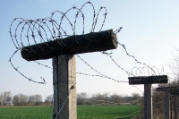 Mahnmal Eiserner Vorhang an der Grenze zwischen Ungarn und Österreich, Grenzsperranlagen