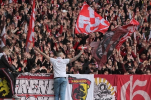 Support Kaiserslautern Fans in Duisburg