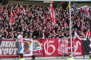 Support Kaiserslautern Fans in Duisburg