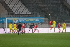Rot-Weiss Essen vs. 1. FC Köln U21 Spielfotos 01-04-2022