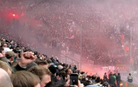 Pyroshow der Kölner Fans in Mönchengladbach
