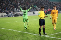 Elfmeterschießen gegen Bayer 04 Leverkusen