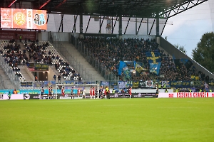 Anzeigentafel Endergebnis Rot-Weiss Essen vs. 1. FC Saarbrücken 22.10.2023