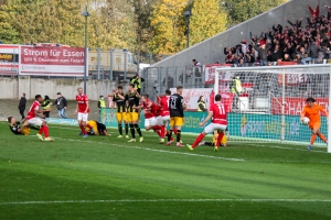 Felix Herzenbruch RWE vs. Alemannia Aachen Spielfotos 30-10-2021