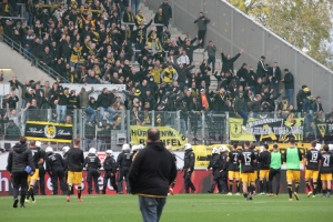 Aachen Fans Gästeblock Polizeieinsatz in Essen 30-10-2021