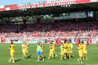 Enttäuschte Spieler von Alemannia Aachen nach der 0:2-Niederlage bei Union Berlin