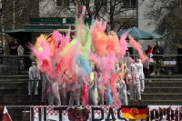 Farbenfrohe Aktion der Ultras BFC bei Lichtenberg 47