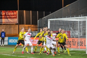 Rot-Weiss Essen vs. Borussia Dortmund Spielszenen 17-03-2021