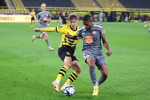 Isaiah Young, Julian Hettwer Borussia Dortmund U23 vs. Rot-Weiss Essen 13.10.2023