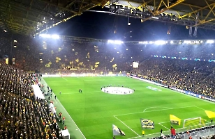 Borussia Dortmund vs. PSV Eindhoven 