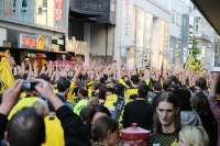 Meisterfeier 2011 - BVB Fans feiern