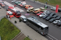 Mannschaftsbusse Kopf an Kopf: Mönchengladbach - 1. FC Köln